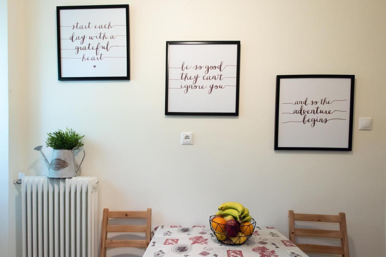 Apartment Blue Ark Athenian Nest